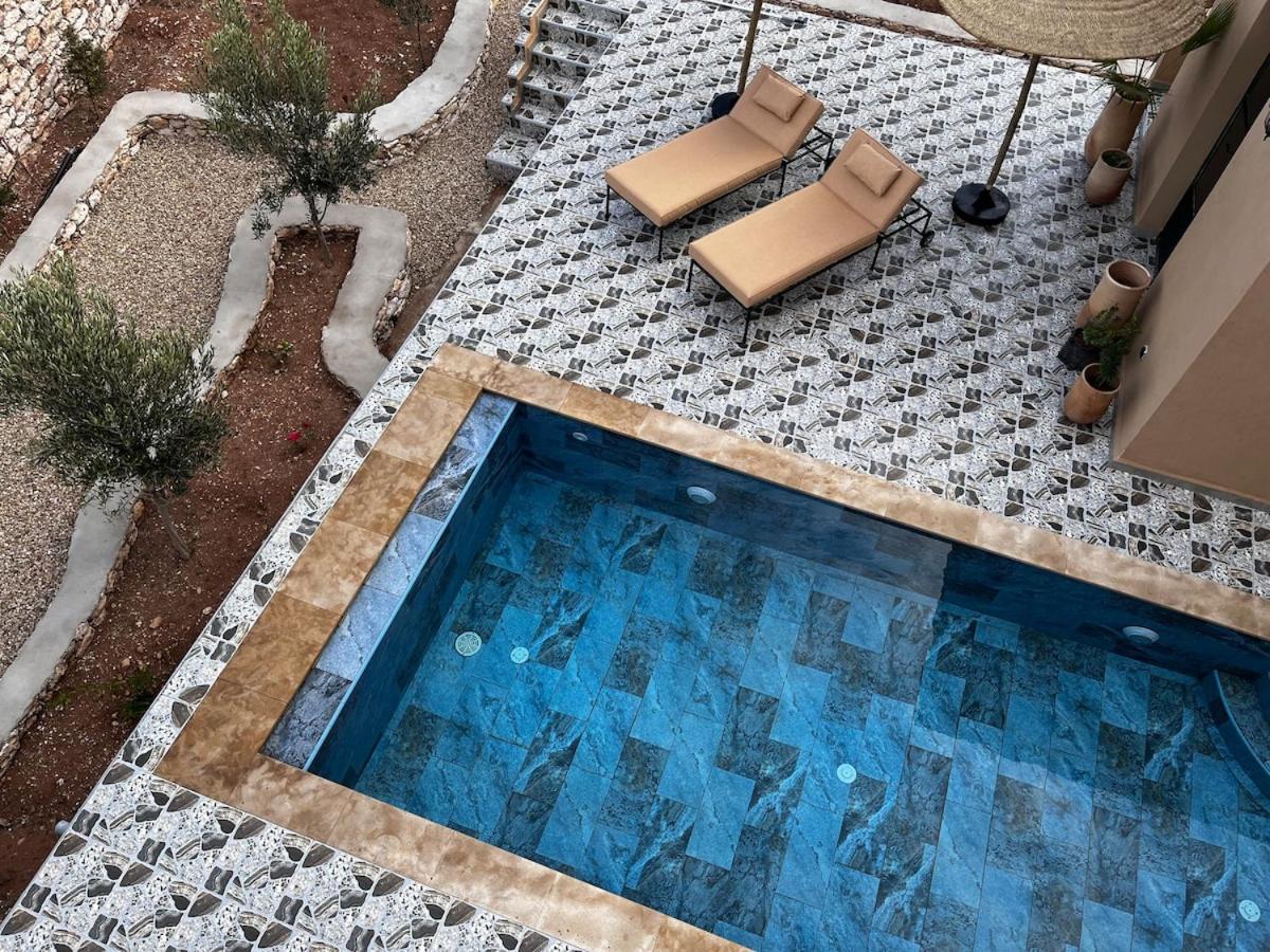 With Pool